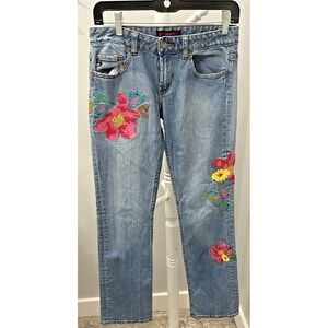 Y2K BCBG Maxazria Embroidered Jeans Flower 90s Boho Hippie Festival - Size 4
